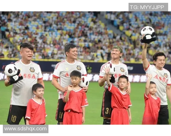 足球明星死忠粉在微博上分享的热血故事与感人瞬间